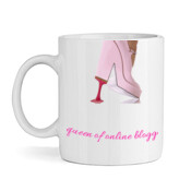 Queen Of Online Blogging Mug